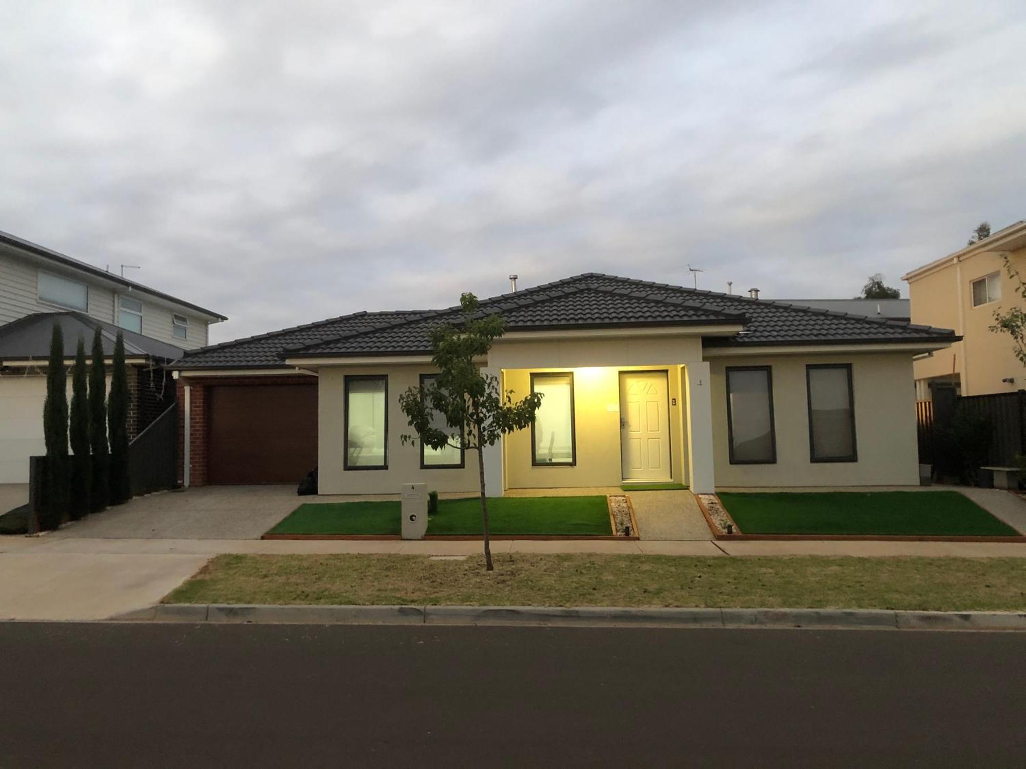 Happy House Villa Melton South Exterior photo